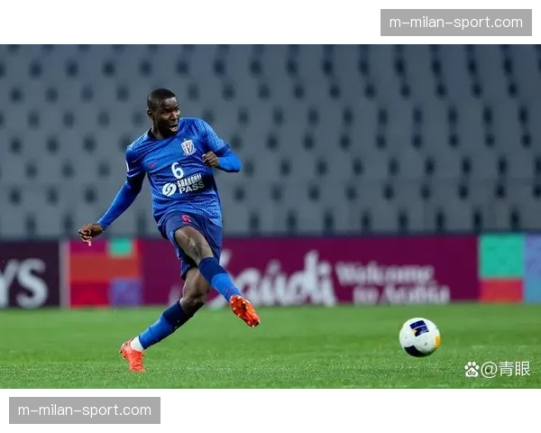 重庆阿马杜转会后炮轰旧主 中场拦截覆盖仍显核心价值