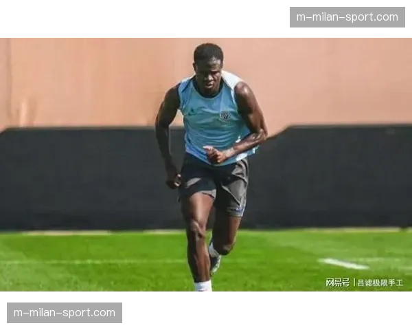 上海申花盖伊首秀90分钟5射3正进2球 完美表现开启中超生涯